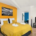 Guermache Apartments- Design Apartments, Zentrum, Outlet, Balkon, Kueche Вольфсбург