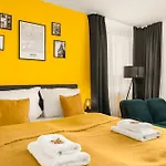 Guermache Apartments- Design Apartments, Zentrum, Outlet, Balkon, Kueche Вольфсбург
