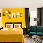 Guermache Apartments- Design Apartments, Zentrum, Outlet, Balkon, Kueche Апартаменты *