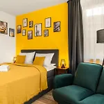 Апартаменты Guermache Apartments- Design Apartments, Zentrum, Outlet, Balkon, Kueche