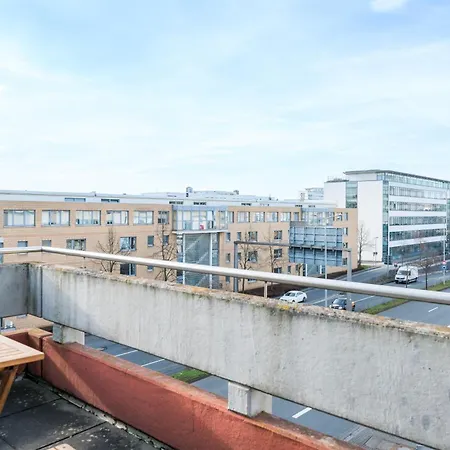 Guermache Apartments- Design Apartments, Zentrum, Outlet, Balkon, Kueche
