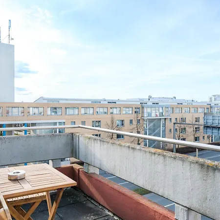 Apartment Free Living - Design Apartments, Zentrum, Outlet, Balkon, Kueche