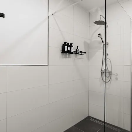 Guermache Apartments- Design Apartments, Zentrum, Outlet, Balkon, Kueche * Wolfsburg