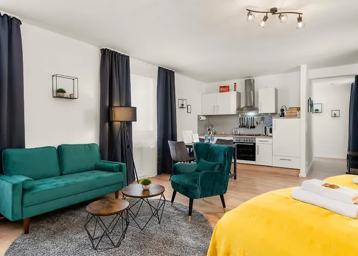 Guermache Apartments- Design Apartments, Zentrum, Outlet, Balkon, Kueche * Wolfsburg
