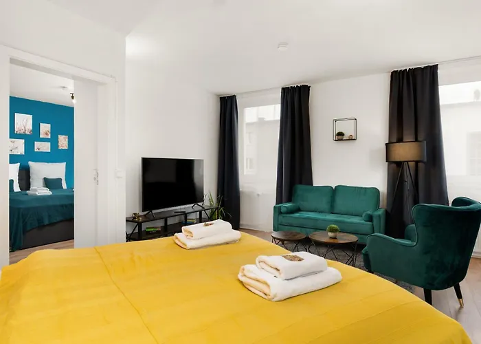Guermache Apartments- Design Apartments, Zentrum, Outlet, Balkon, Kueche Apartament