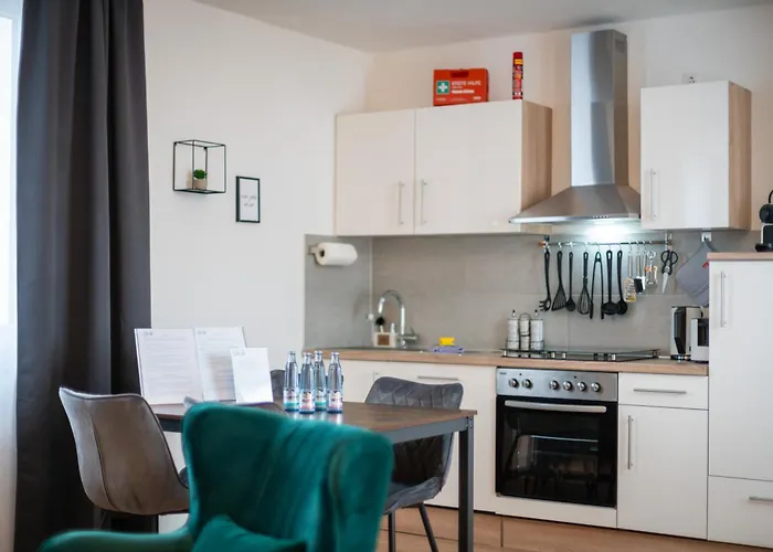 Guermache Apartments- Design Apartments, Zentrum, Outlet, Balkon, Kueche * Wolfsburg