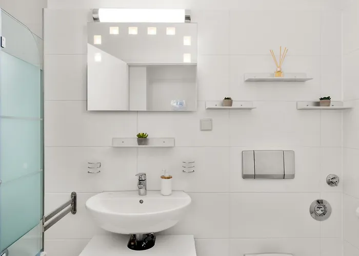 Apartament Guermache Apartments- Design Apartments, Zentrum, Outlet, Balkon, Kueche *