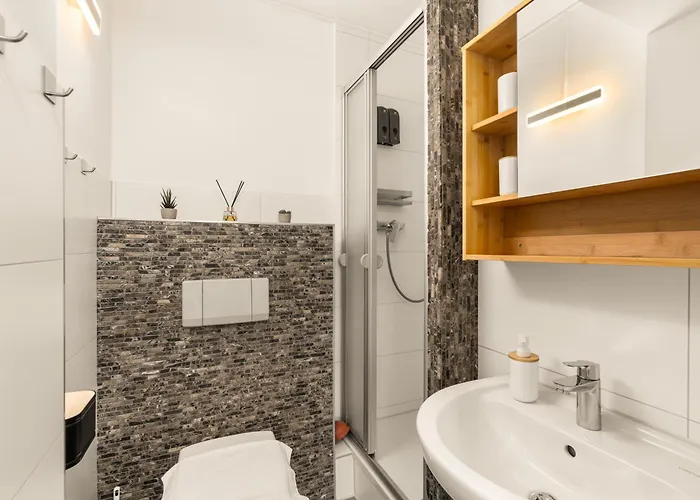 Guermache Apartments- Design Apartments, Zentrum, Outlet, Balkon, Kueche Apartman *
